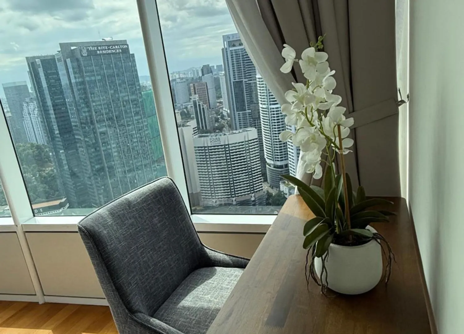 Urban Sky Home Near Klcc Complementary Breakfast Kuala Lumpur