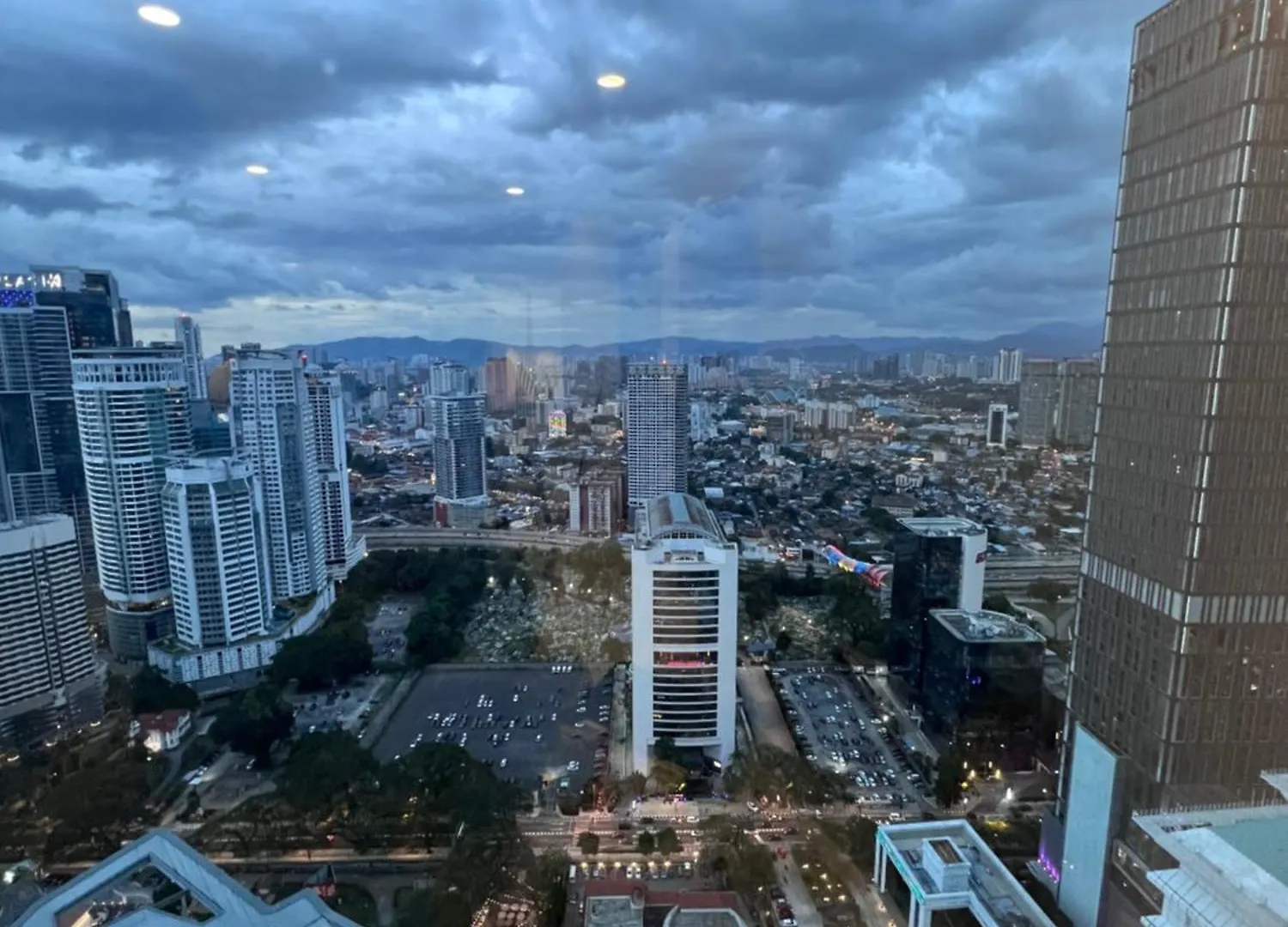 Urban Sky Home Near Klcc Complementary Breakfast Kuala Lumpur